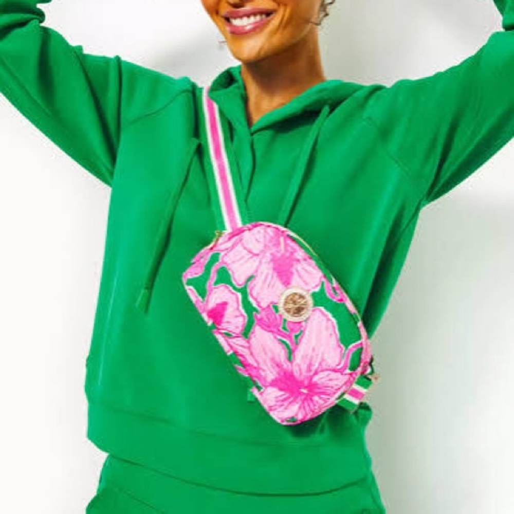 Like New Lilly Pulitzer Floral Pink & Green Belt Bag